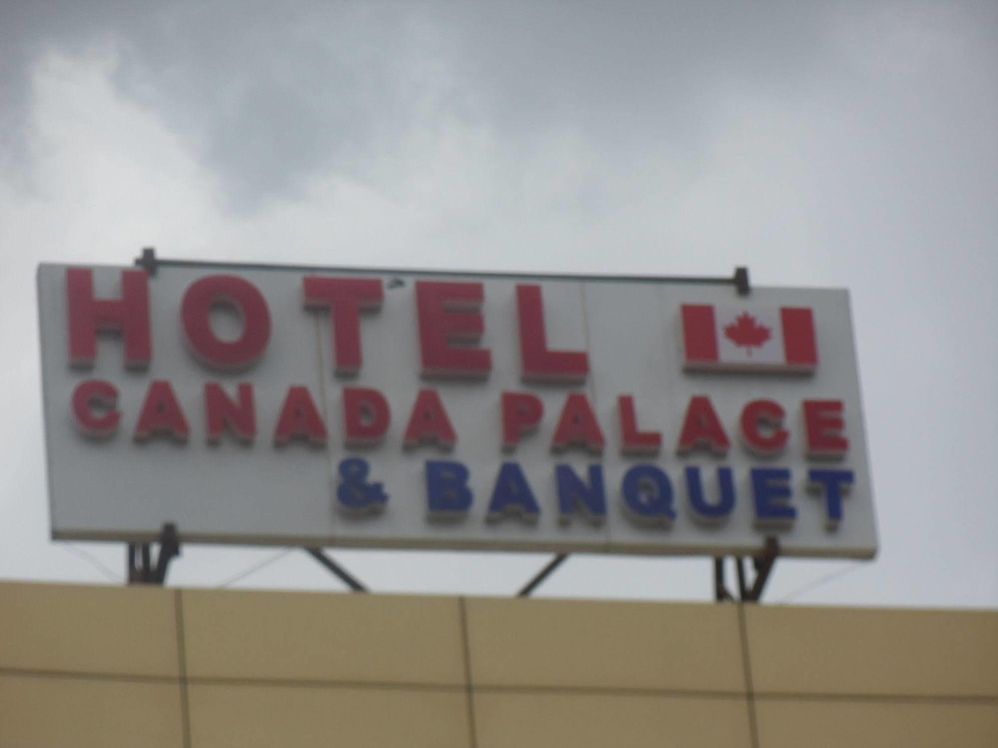 Hotel Canada Palace Watuwa 外观 照片